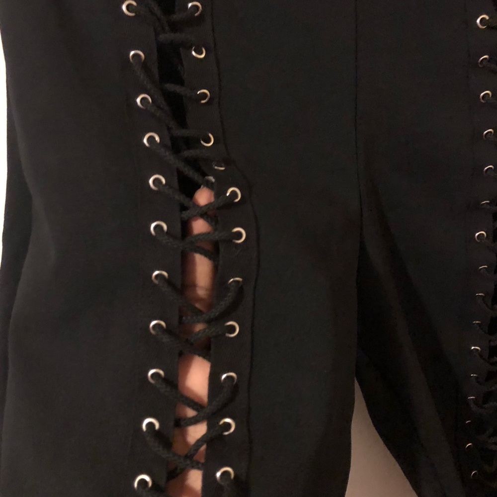 ❌🚫SOLD❌🚫Fashion Nova Black Tie Up Biker Shorts - Picture 6 of 8